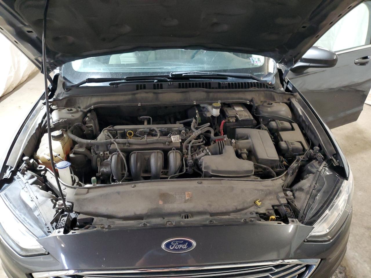 2018 Ford Fusion S VIN: 3FA6P0G75JR133210 Lot: 82528085