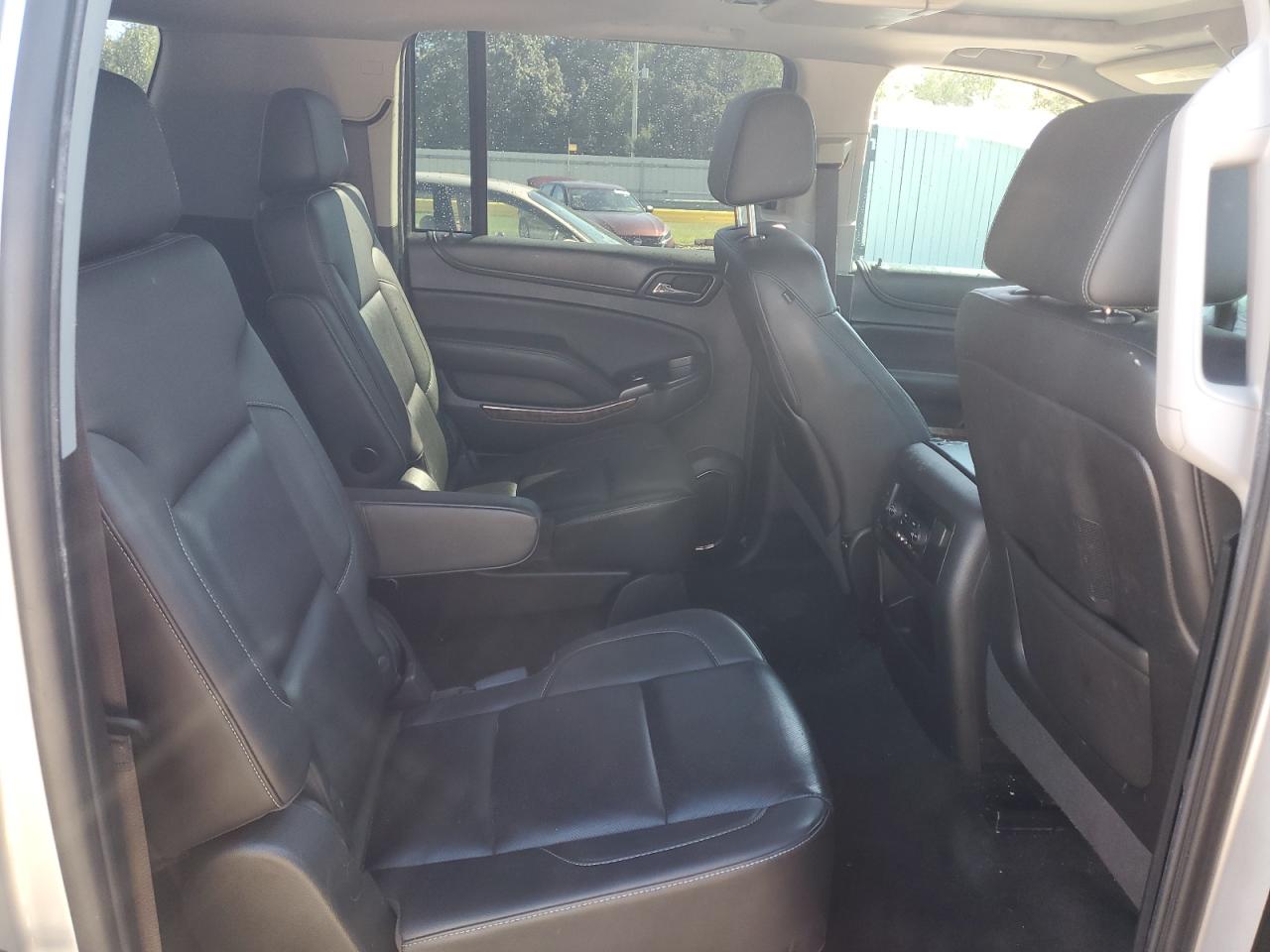 2016 Chevrolet Suburban C1500 Ltz VIN: 1GNSCJKC2GR175733 Lot: 86143305