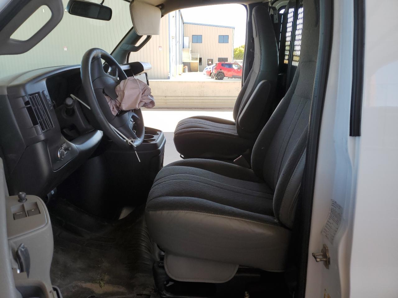 2024 GMC Savana G2500 VIN: 1GTW7AFP9R1163902 Lot: 87467655