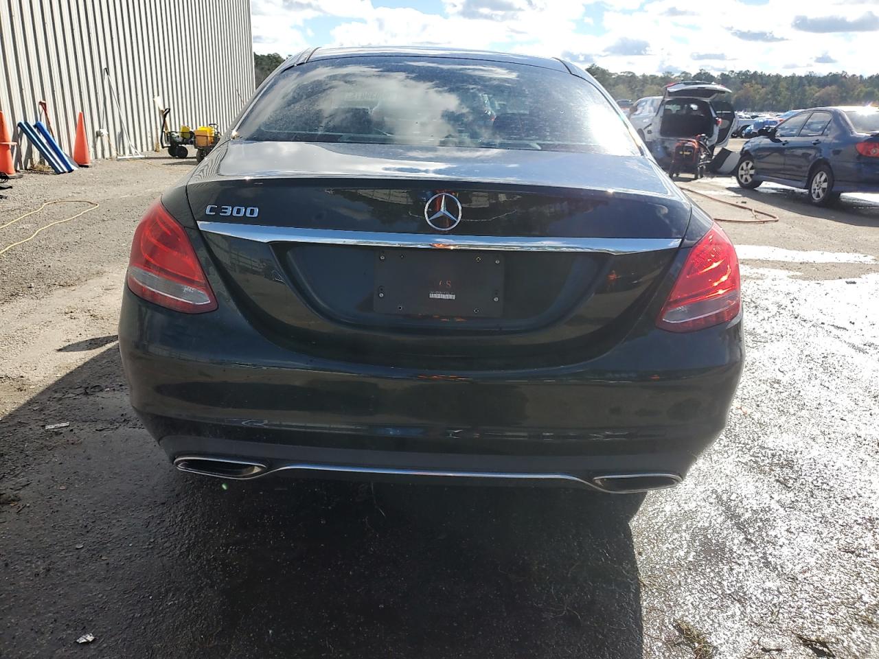 2018 Mercedes-Benz C 300 VIN: WDDWF4JB4JR311188 Lot: 90039015