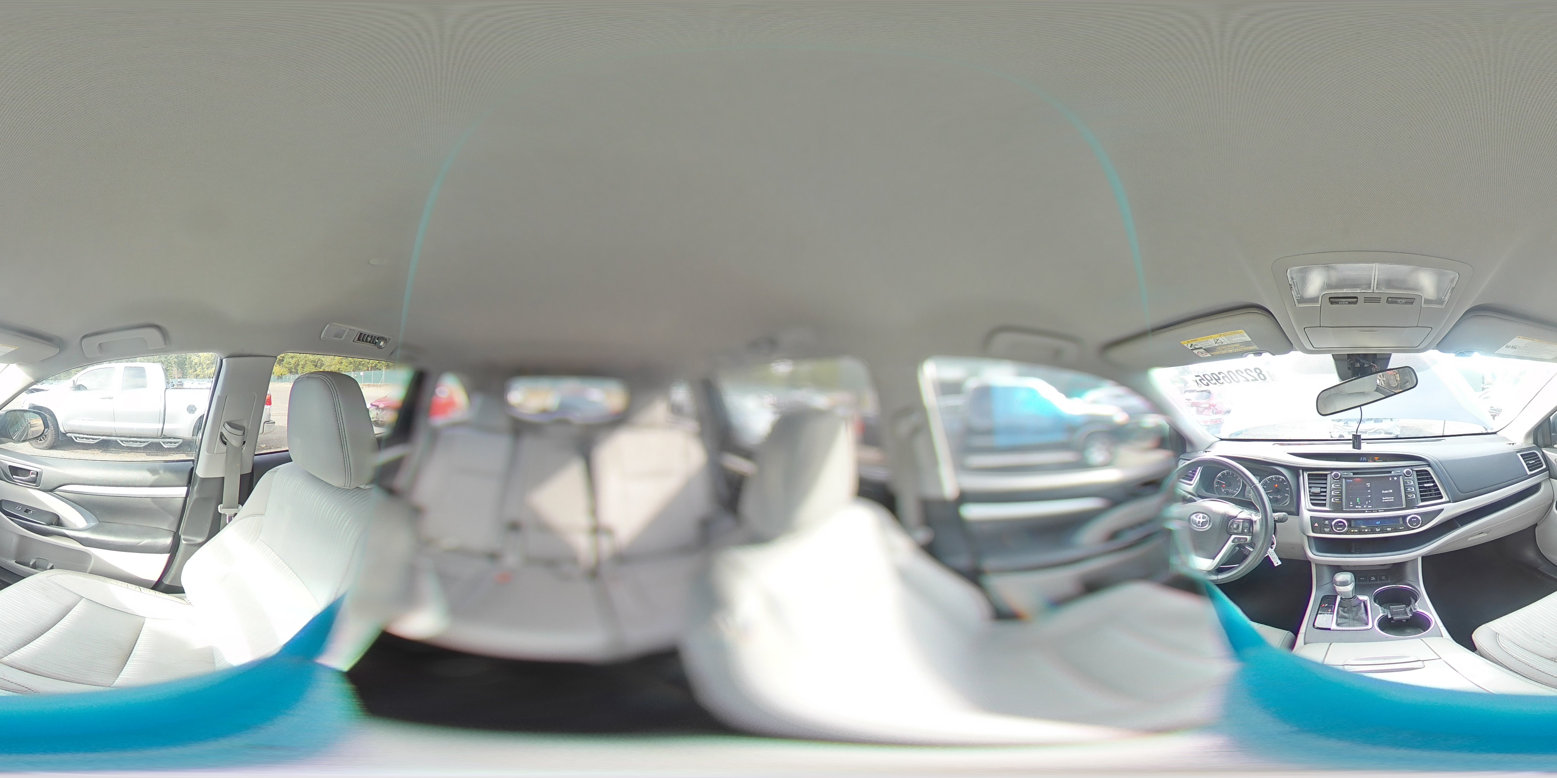 2018 Toyota Highlander Le VIN: 5TDBZRFHXJS814638 Lot: 82206995