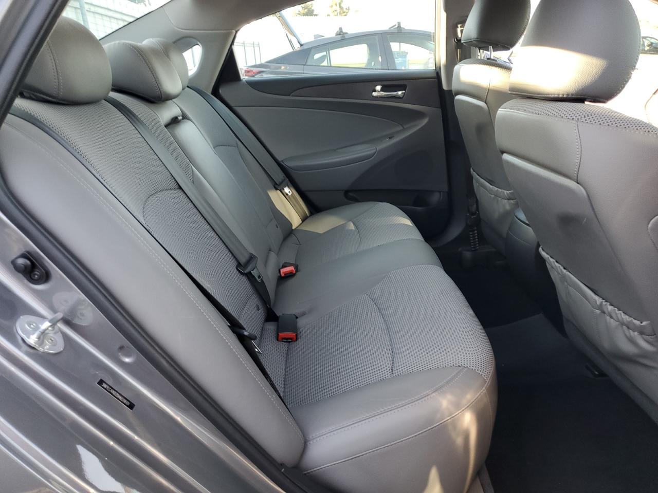 2013 Hyundai Sonata Se VIN: 5NPEC4AB2DH659601 Lot: 90839435