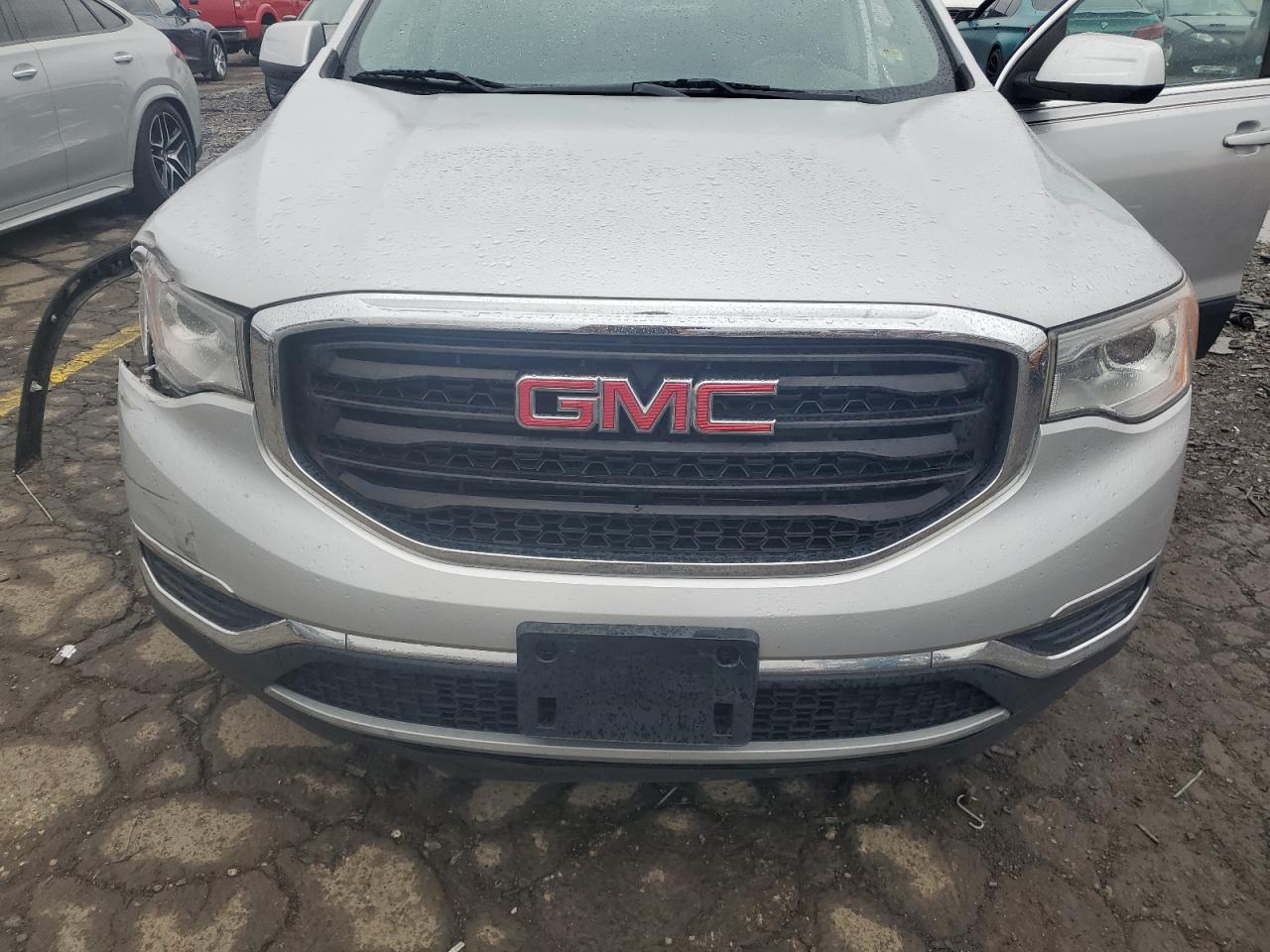 2017 GMC Acadia Sle VIN: 1GKKNRLA3HZ165717 Lot: 82645345