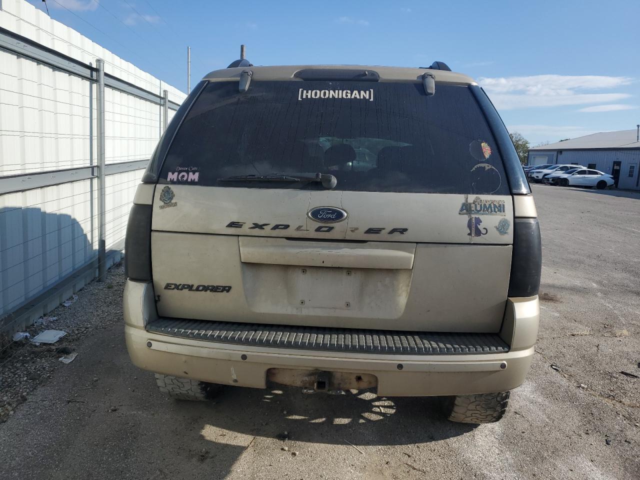 2005 Ford Explorer Xlt VIN: 1FMZU73E85UA20021 Lot: 86426935