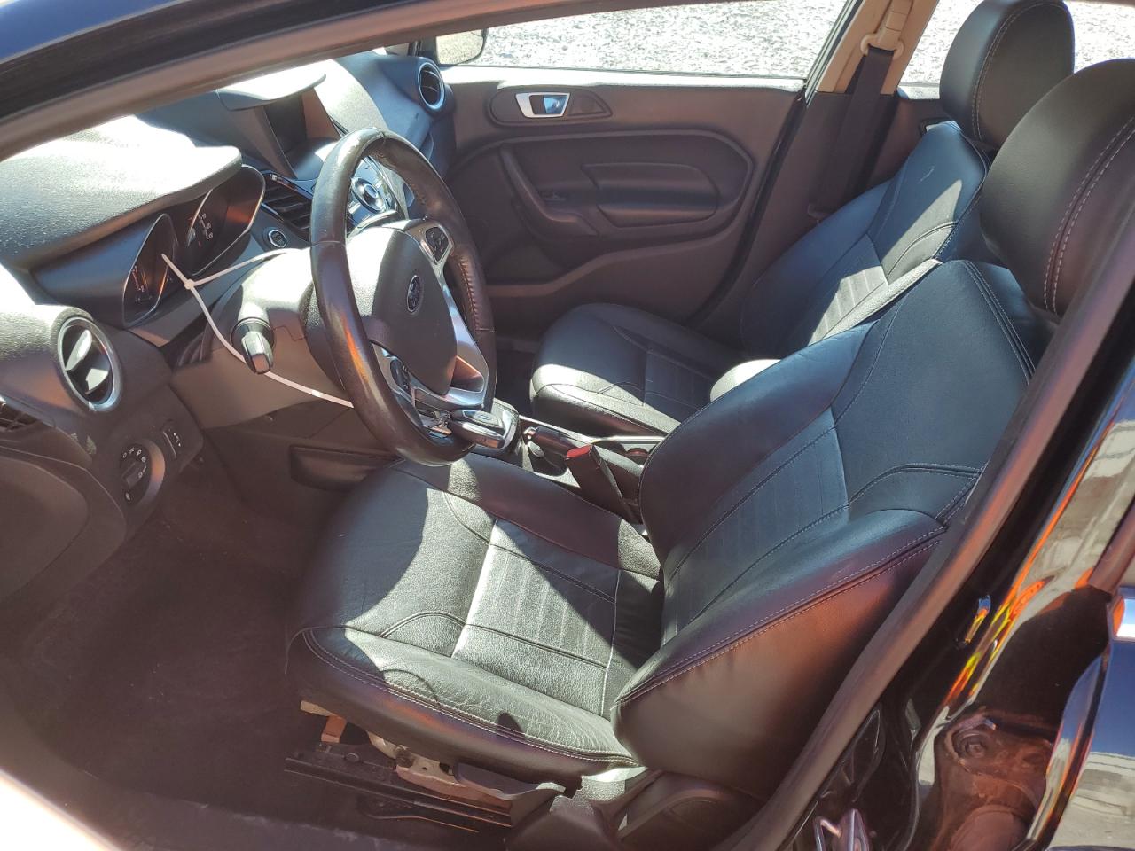 2015 Ford Fiesta Titanium VIN: 3FADP4FJ6FM175692 Lot: 81976175