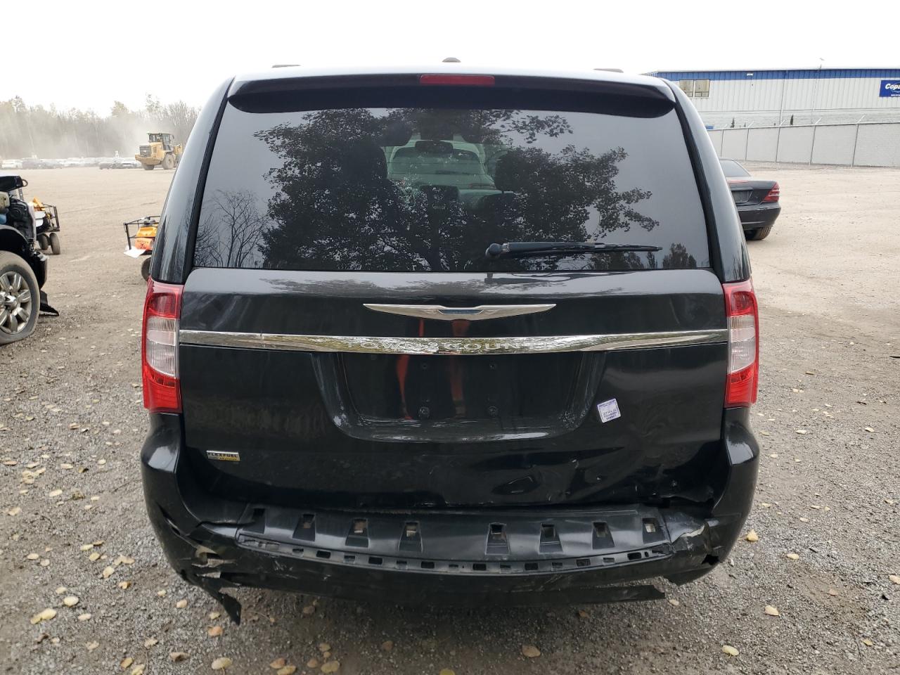 2016 Chrysler Town & Country Touring L VIN: 2C4RC1CG4GR119103 Lot: 86856155