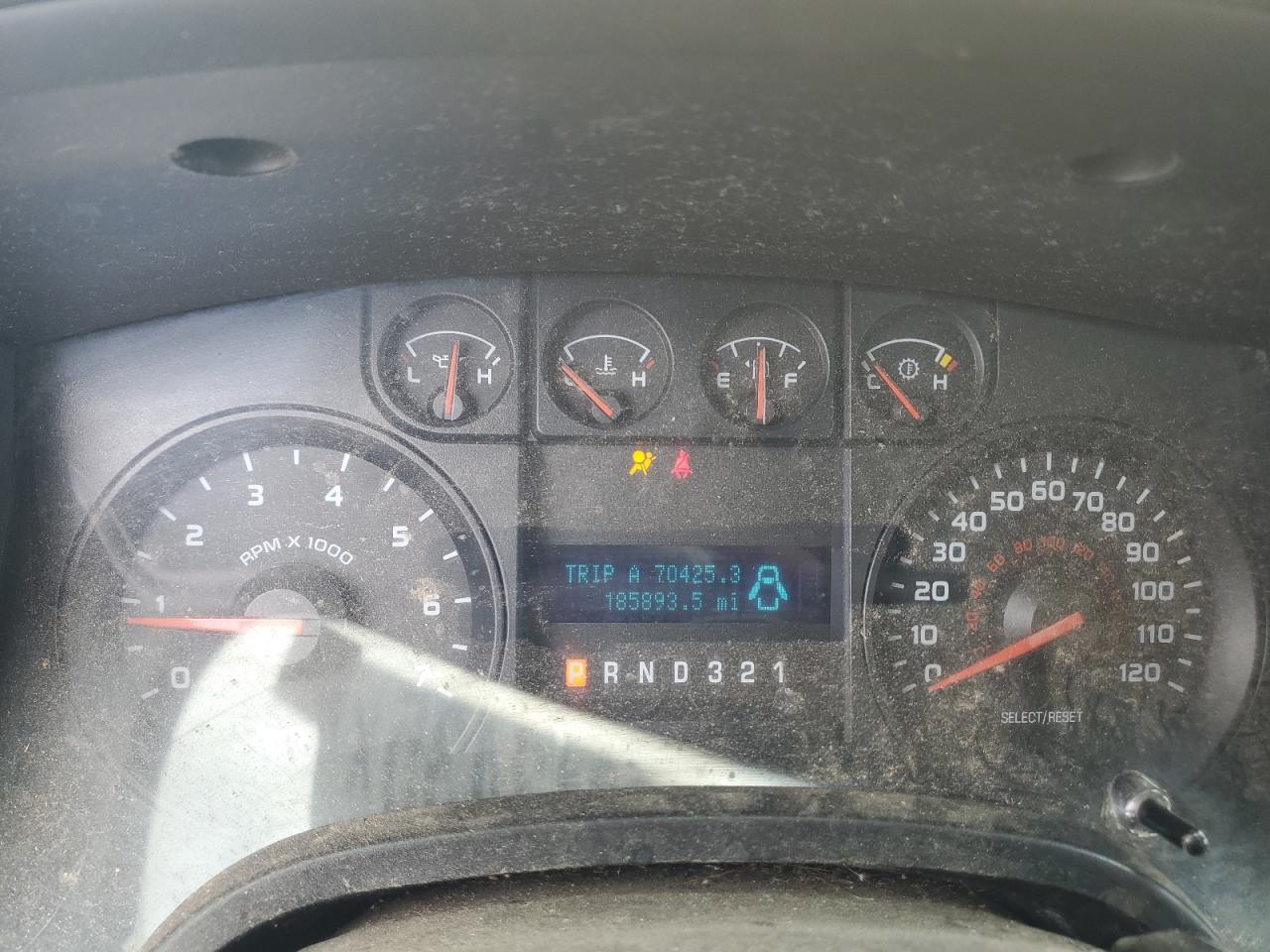 2010 Ford F150 VIN: 1FTPF1CV6AKE27439 Lot: 82313435