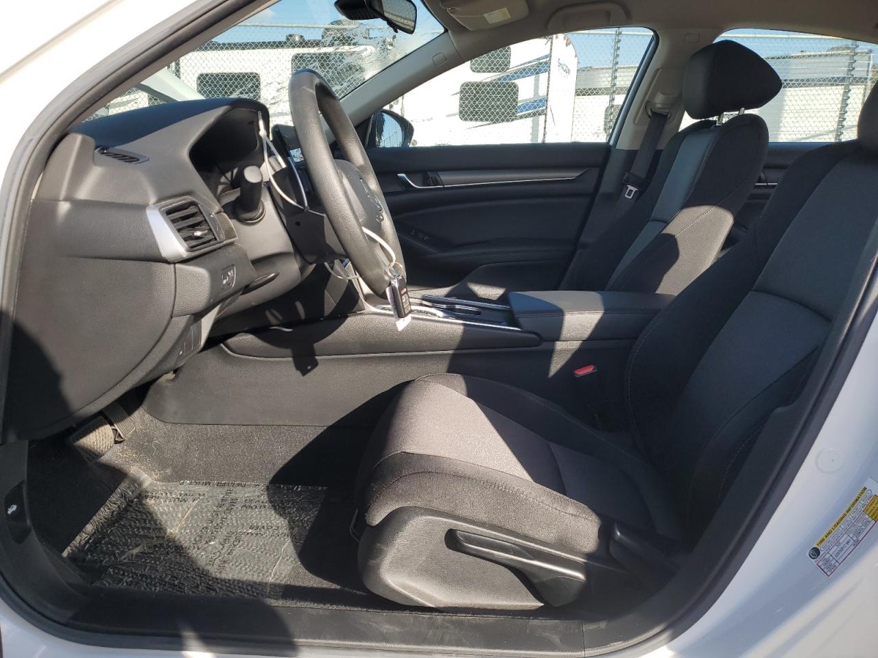 2022 Honda Accord Hybrid VIN: 1HGCV3F17NA004209 Lot: 85826475
