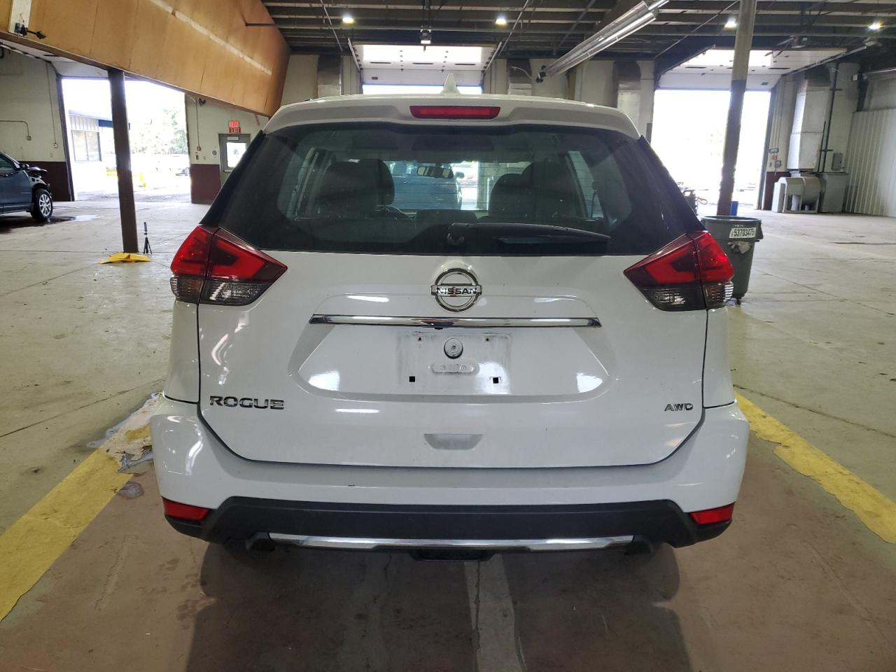 2017 Nissan Rogue Sv VIN: 5N1AT2MV8HC730323 Lot: 85170345