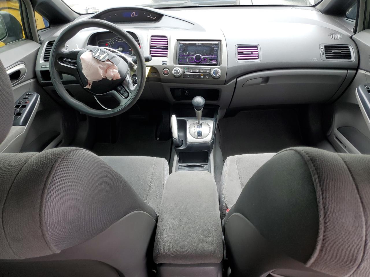 2007 Honda Civic Lx VIN: 1HGFA16547L046098 Lot: 84932245