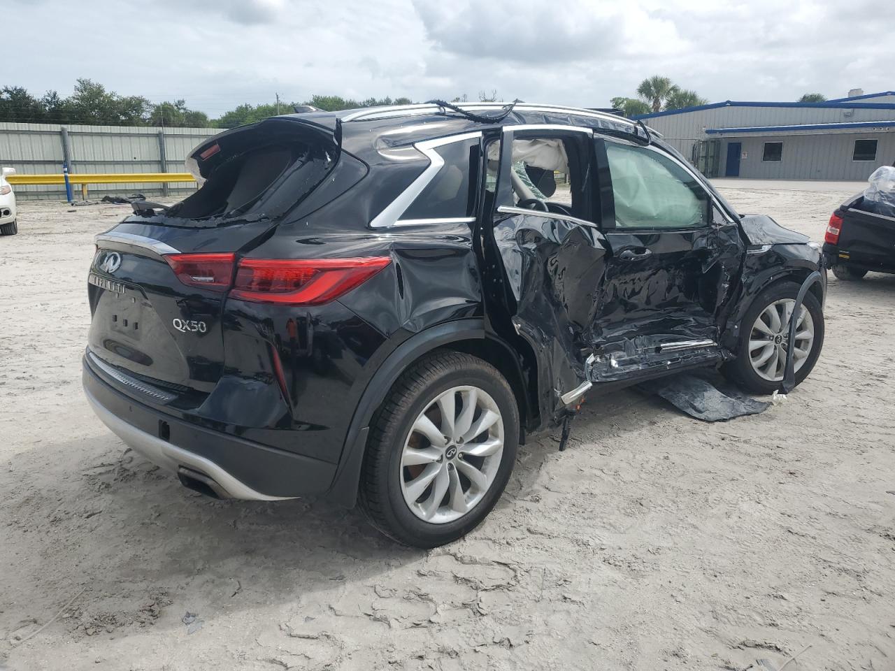 2019 Infiniti Qx50 Essential VIN: 3PCAJ5M14KF118686 Lot: 84917805