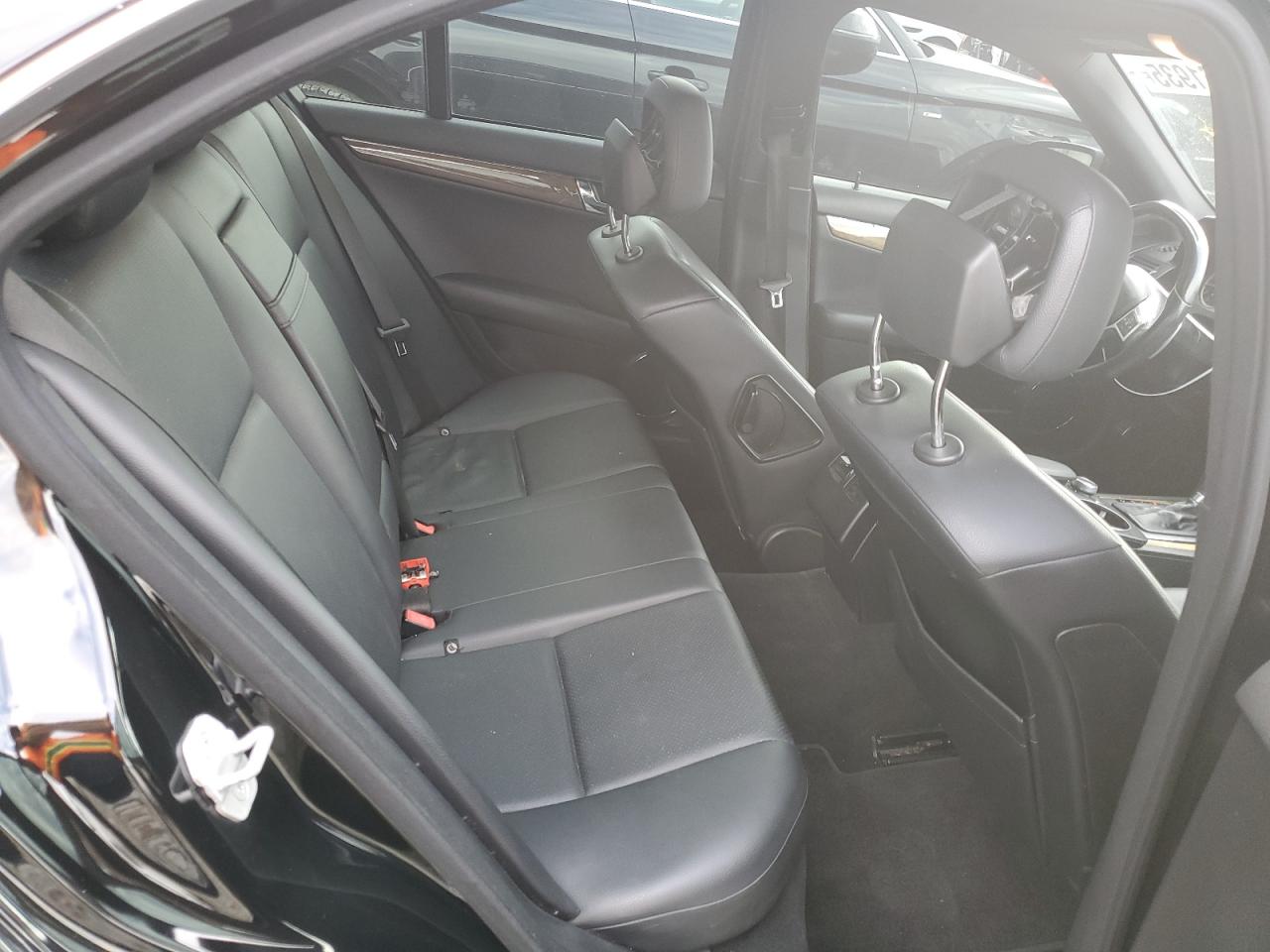 2008 Mercedes-Benz C 350 VIN: WDDGF56XX8R033468 Lot: 91061935