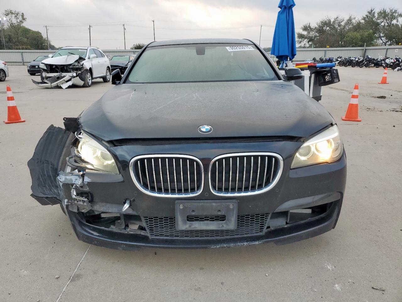 Фото: WBAYA6C5XED144517