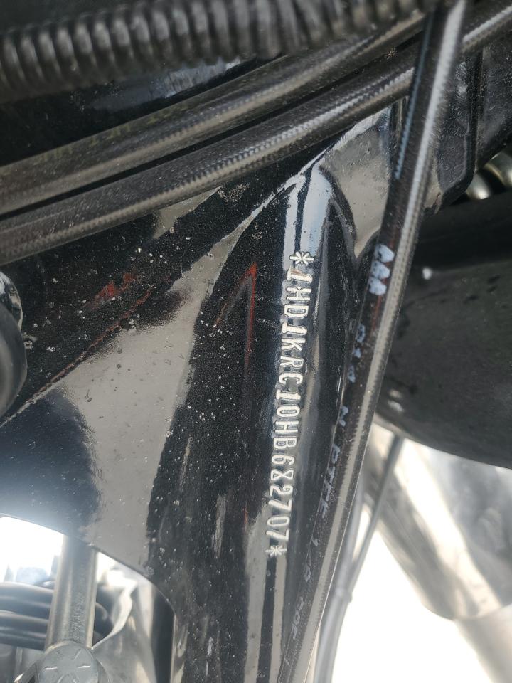 2017 Harley-Davidson Flhxs Street Glide Special VIN: 1HD1KRC10HB682707 Lot: 84998695