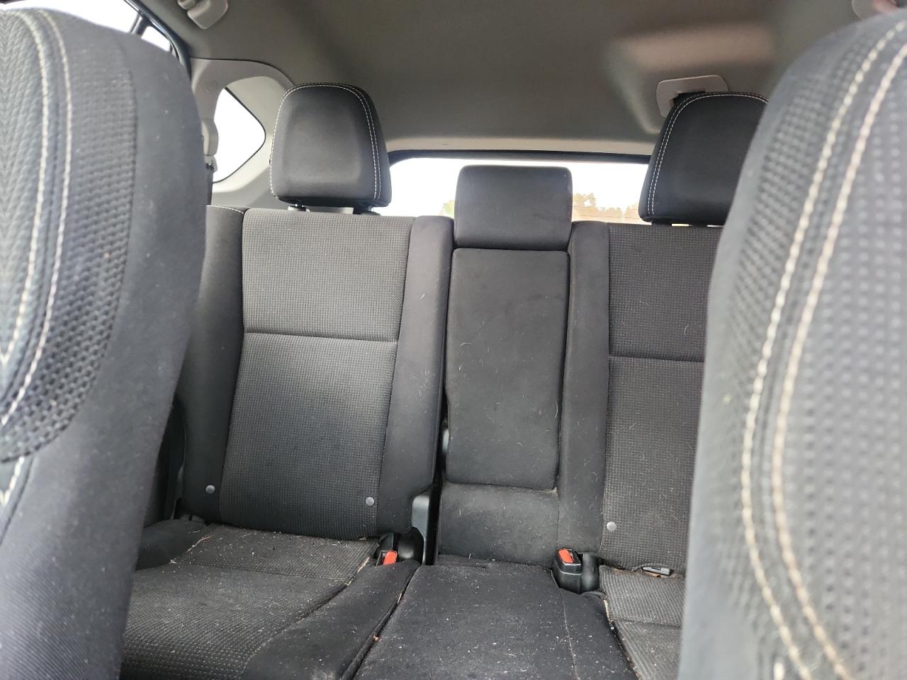 2017 Toyota Rav4 Xle VIN: 2T3RFREV4HW579452 Lot: 82729365