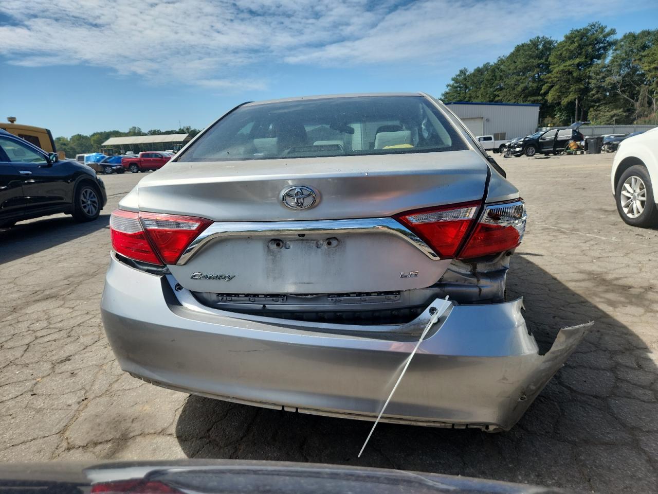 2015 Toyota Camry Le VIN: 4T4BF1FK4FR497370 Lot: 84904275