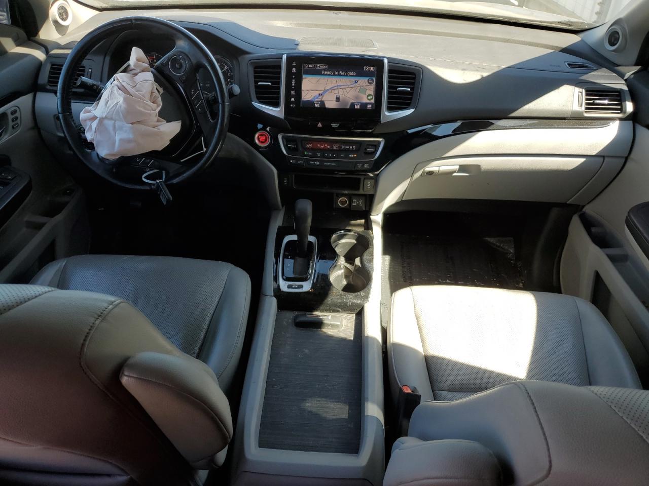 2017 Honda Ridgeline Rtl VIN: 5FPYK3F77HB003078 Lot: 82630185