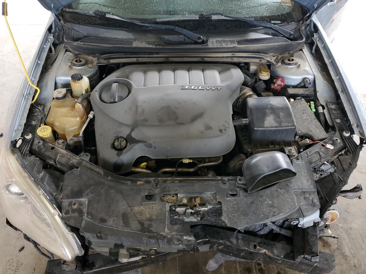 2012 Chrysler 200 Limited VIN: 1C3CCBCGXCN153098 Lot: 82553055