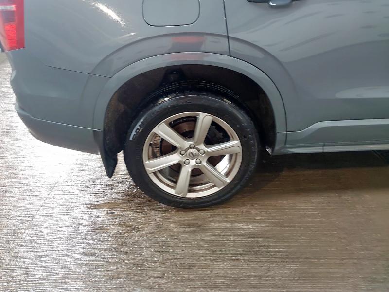 2022 VOLVO XC90 CORE B5 MHEV AWD AUT 