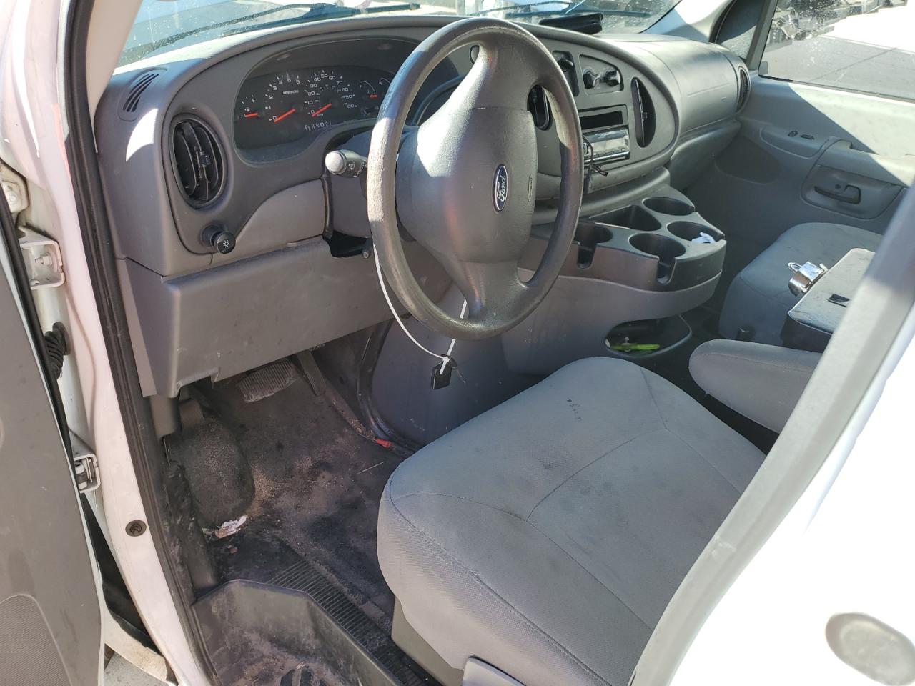 2008 Ford Econoline E250 Van VIN: 1FTNE24LX8DA83142 Lot: 85899785