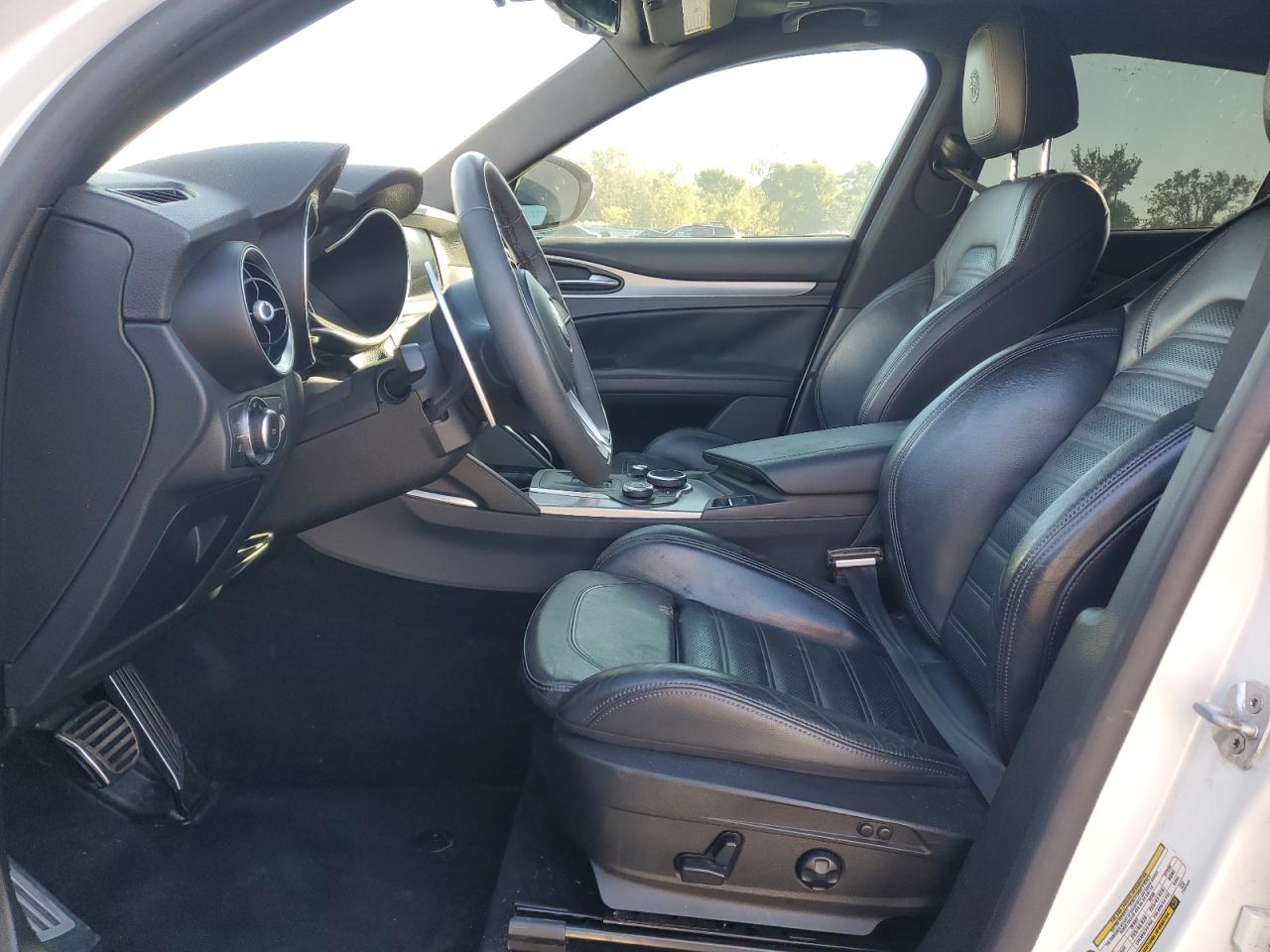 2018 Alfa Romeo Stelvio Ti Sport VIN: ZASFAKNN5J7B94449 Lot: 86530765