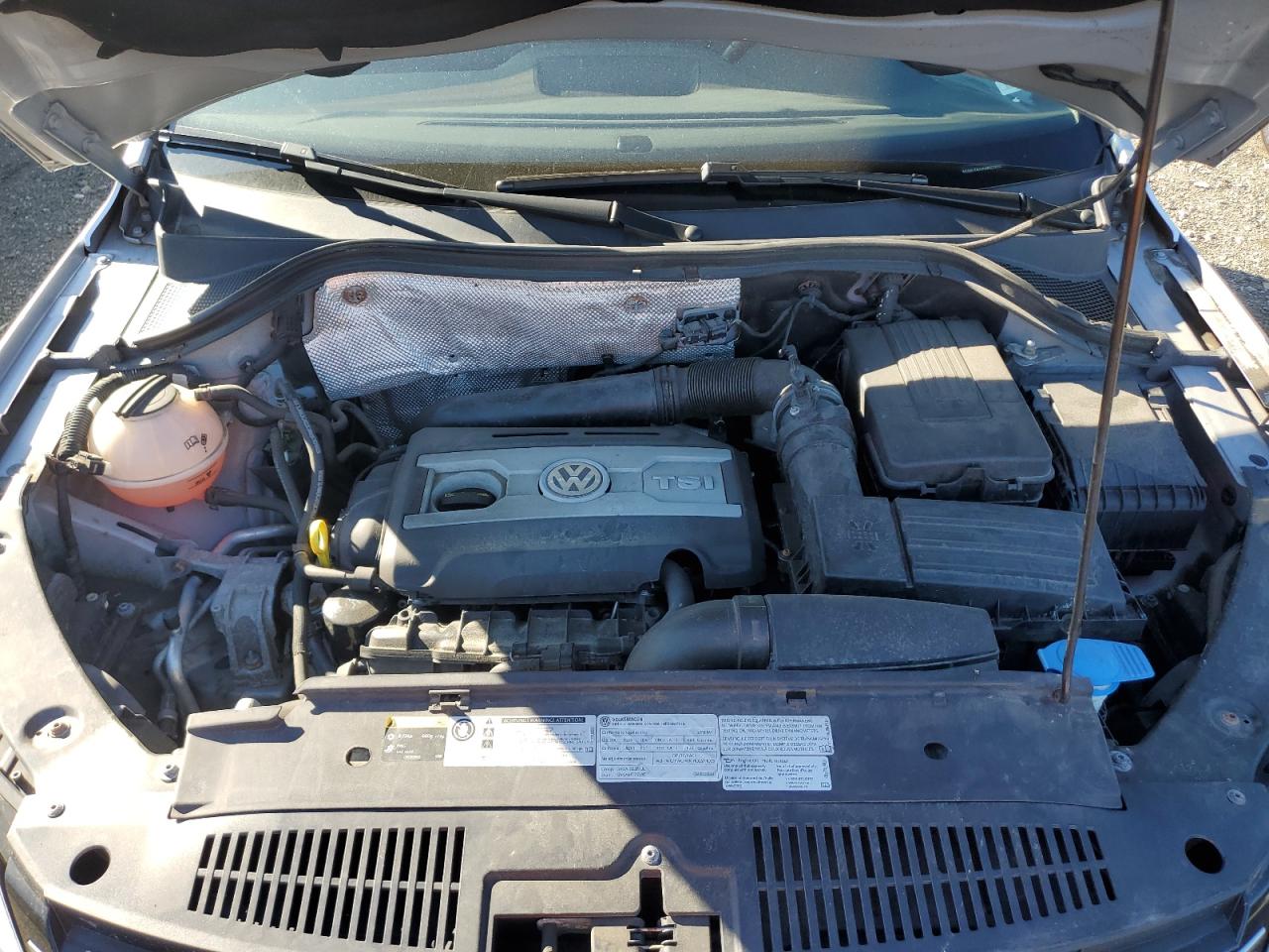 2016 Volkswagen Tiguan S VIN: WVGBV7AX0GW553832 Lot: 82365865