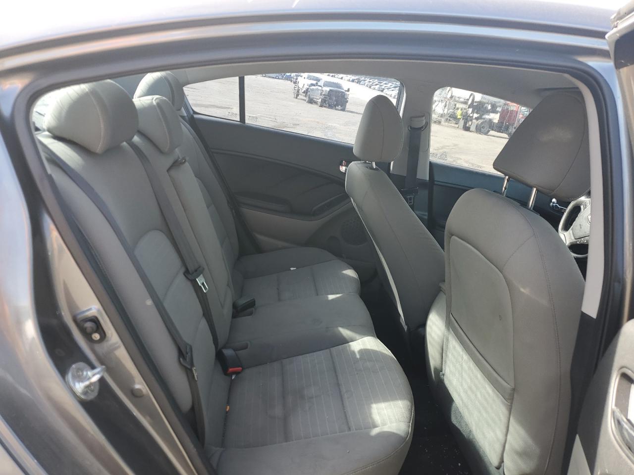 2016 Kia Forte Ex VIN: KNAFX4A8XG5524381 Lot: 85079585