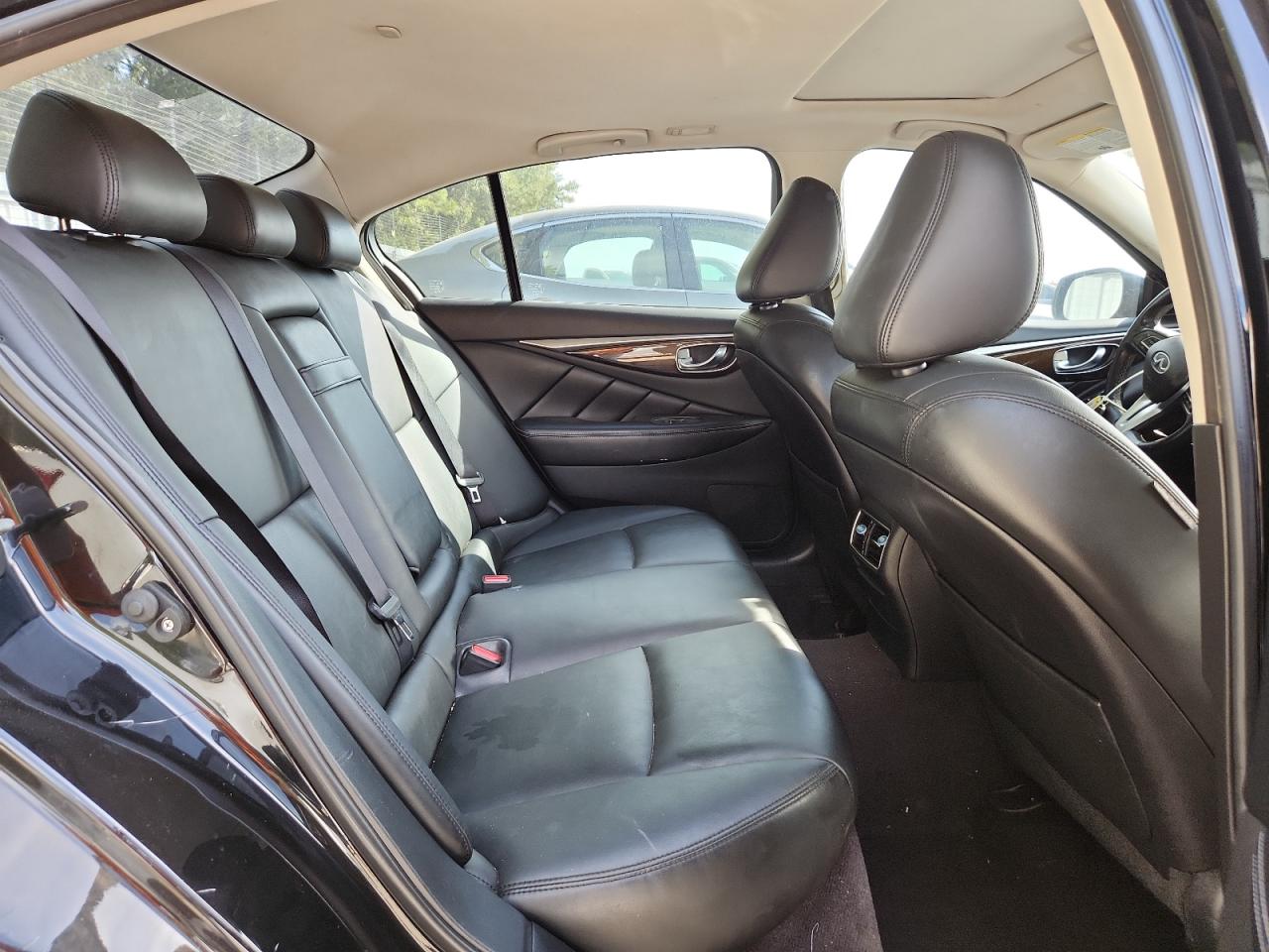 2018 Infiniti Q50 Luxe VIN: JN1EV7AP4JM354838 Lot: 85548045
