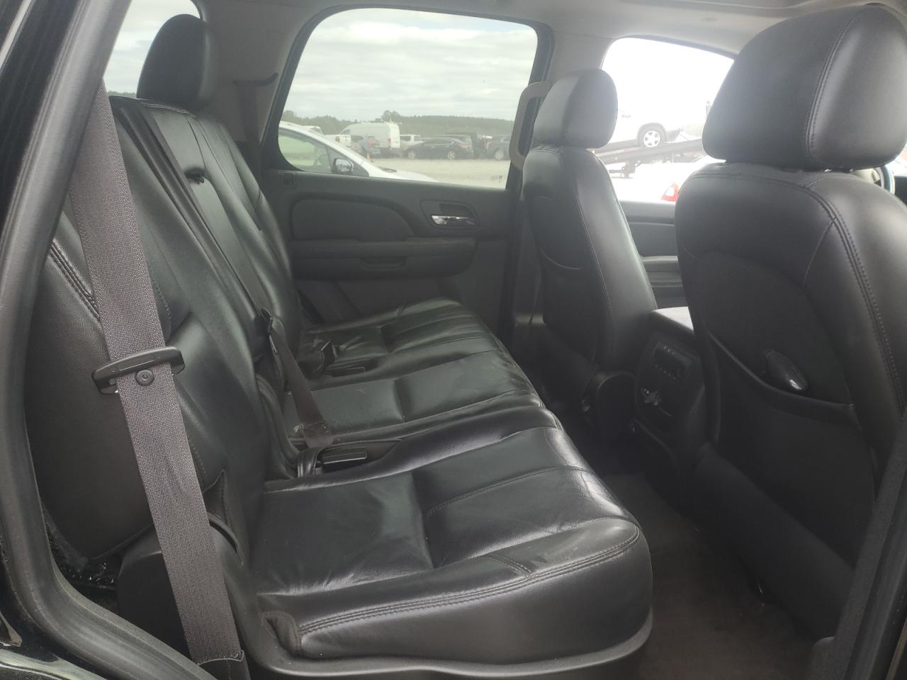 2011 Chevrolet Tahoe Hybrid VIN: 1GNSCDFJ5BR152823 Lot: 86098935