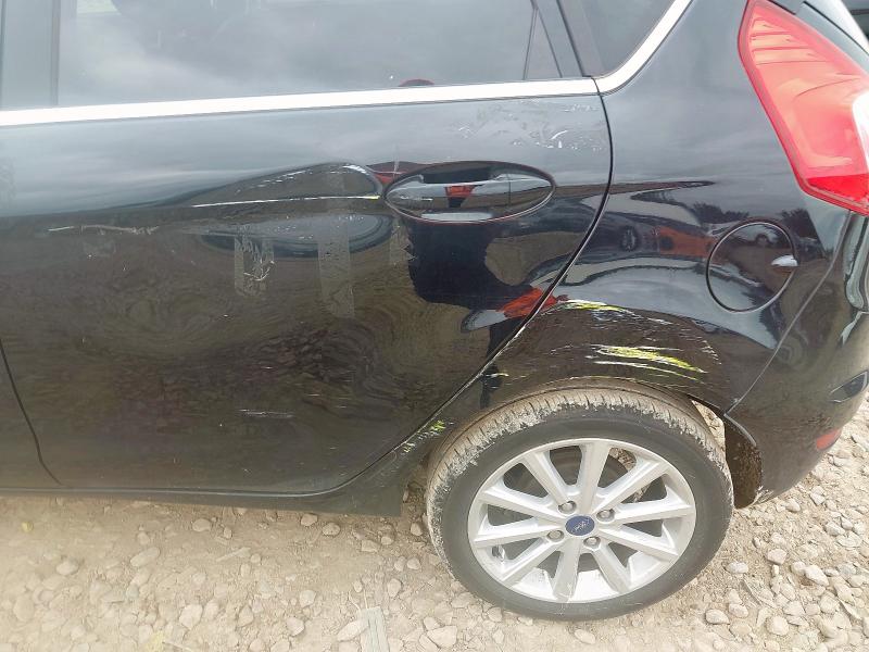 2016 FORD FIESTA TITANIUM TURBO 
