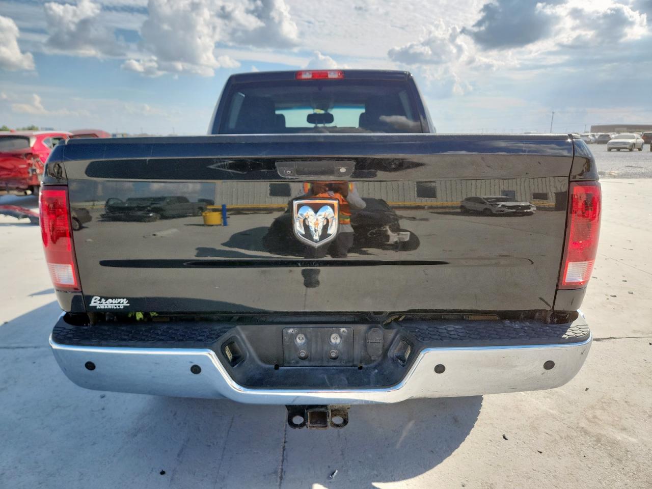 2018 Ram 2500 St VIN: 3C6UR4CLXJG363396 Lot: 85645975