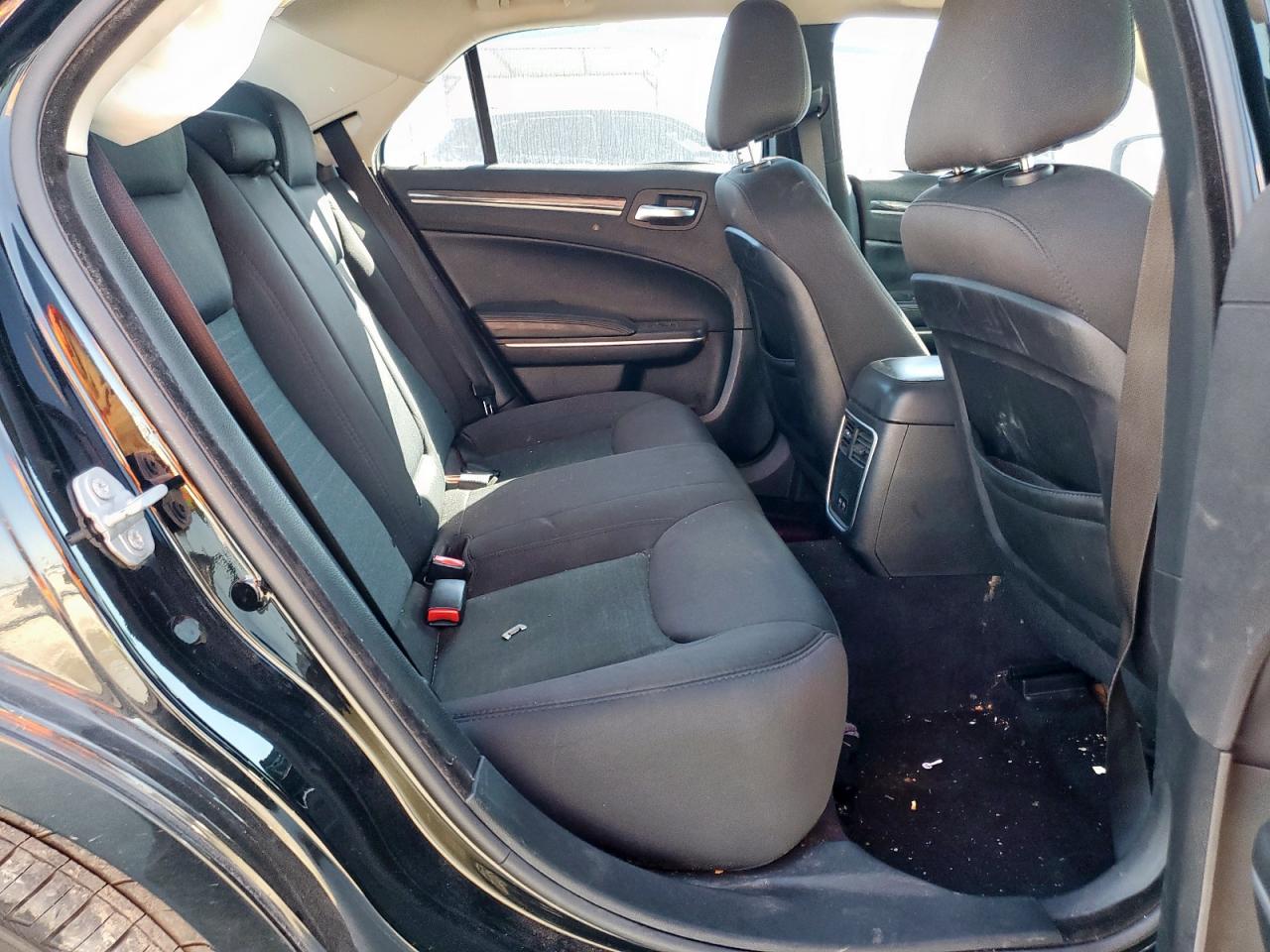 2019 Chrysler 300 Touring VIN: 2C3CCAAG5KH501104 Lot: 90824575