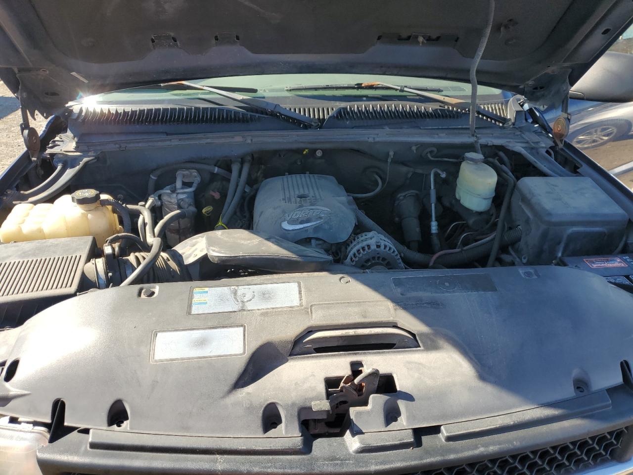 2002 Chevrolet Silverado K2500 Heavy Duty VIN: 1GCHK29U62E110555 Lot: 81994755