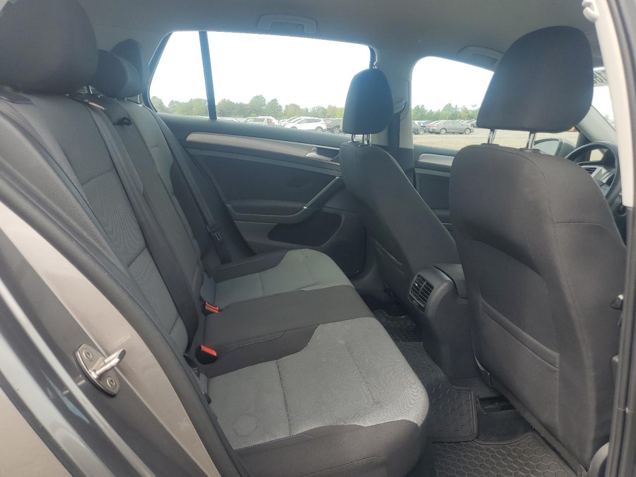 2016 Volkswagen E-Golf Se VIN: WVWKP7AU6GW913268 Lot: 85271855