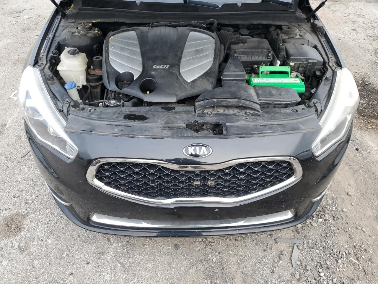 2015 Kia Cadenza Premium VIN: KNALN4D71F5197184 Lot: 90541475