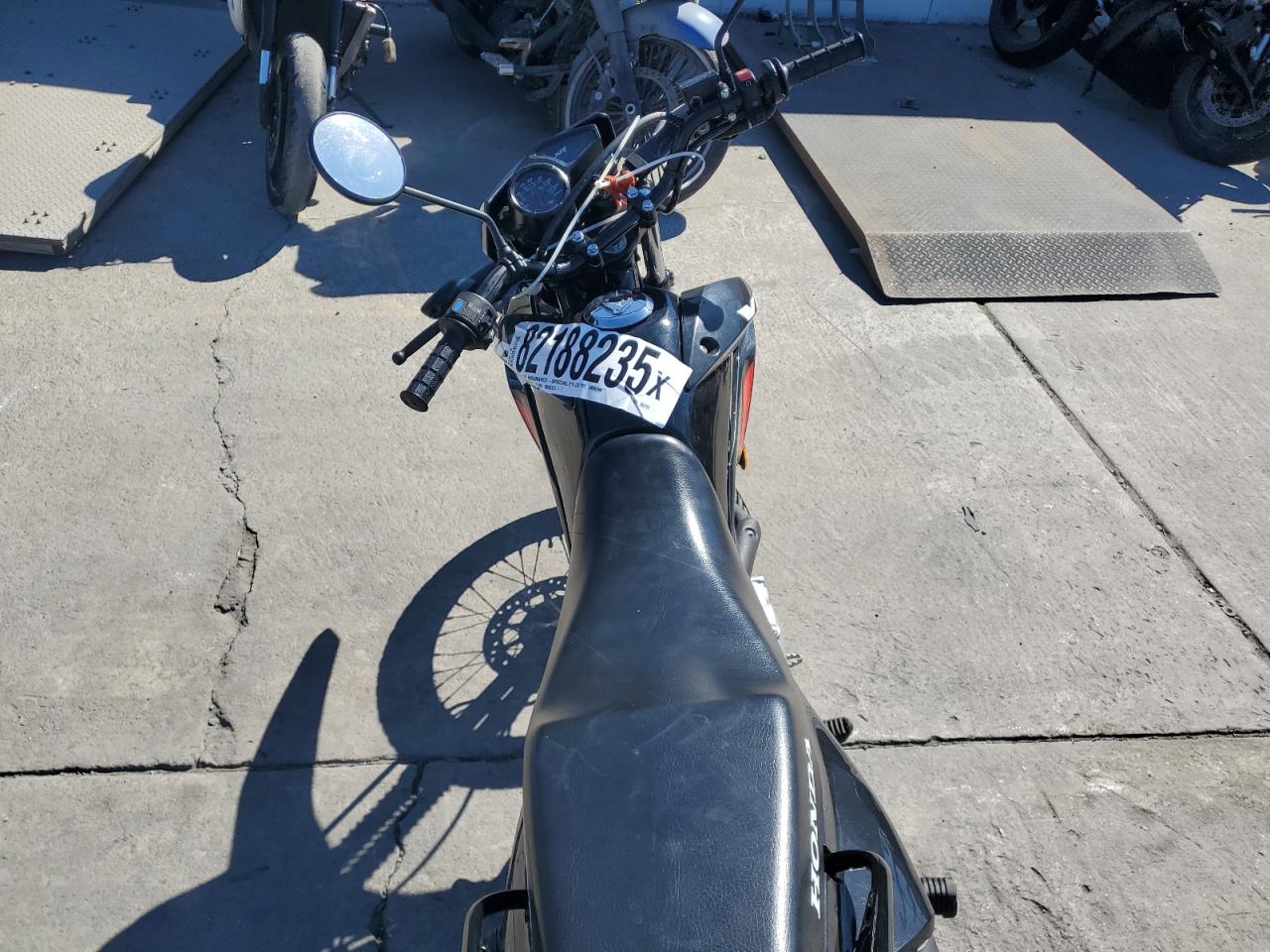 2024 Honda Xr150L E VIN: 3H1KD1313RD101711 Lot: 82188235