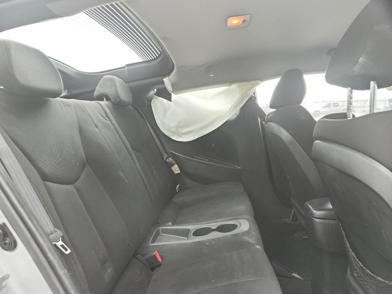 2013 Hyundai Veloster VIN: KMHTC6AD9DU128207 Lot: 85136075