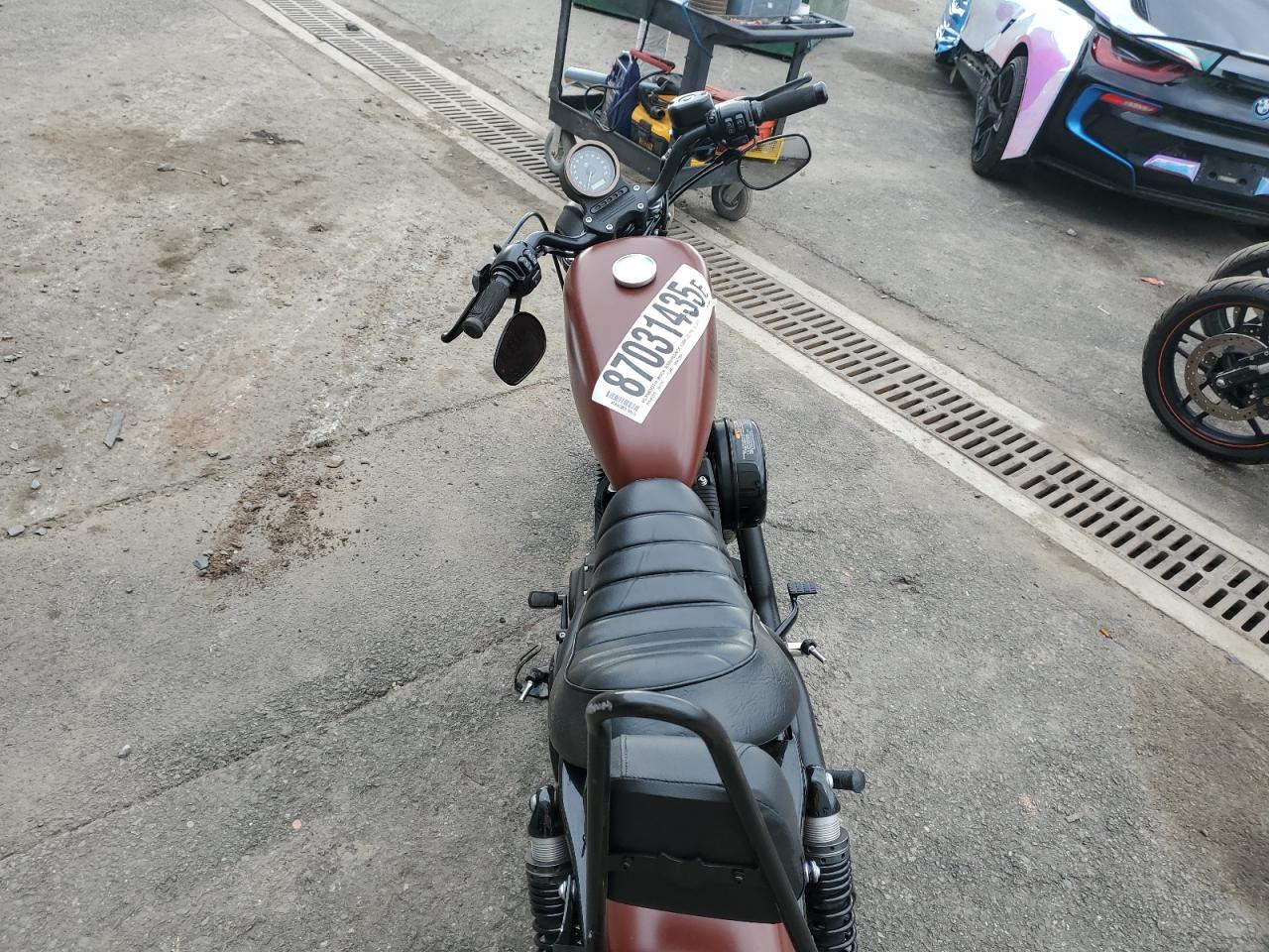 2017 Harley-Davidson Xl883 Iron 883 VIN: 1HD4LE217HC430998 Lot: 87031435