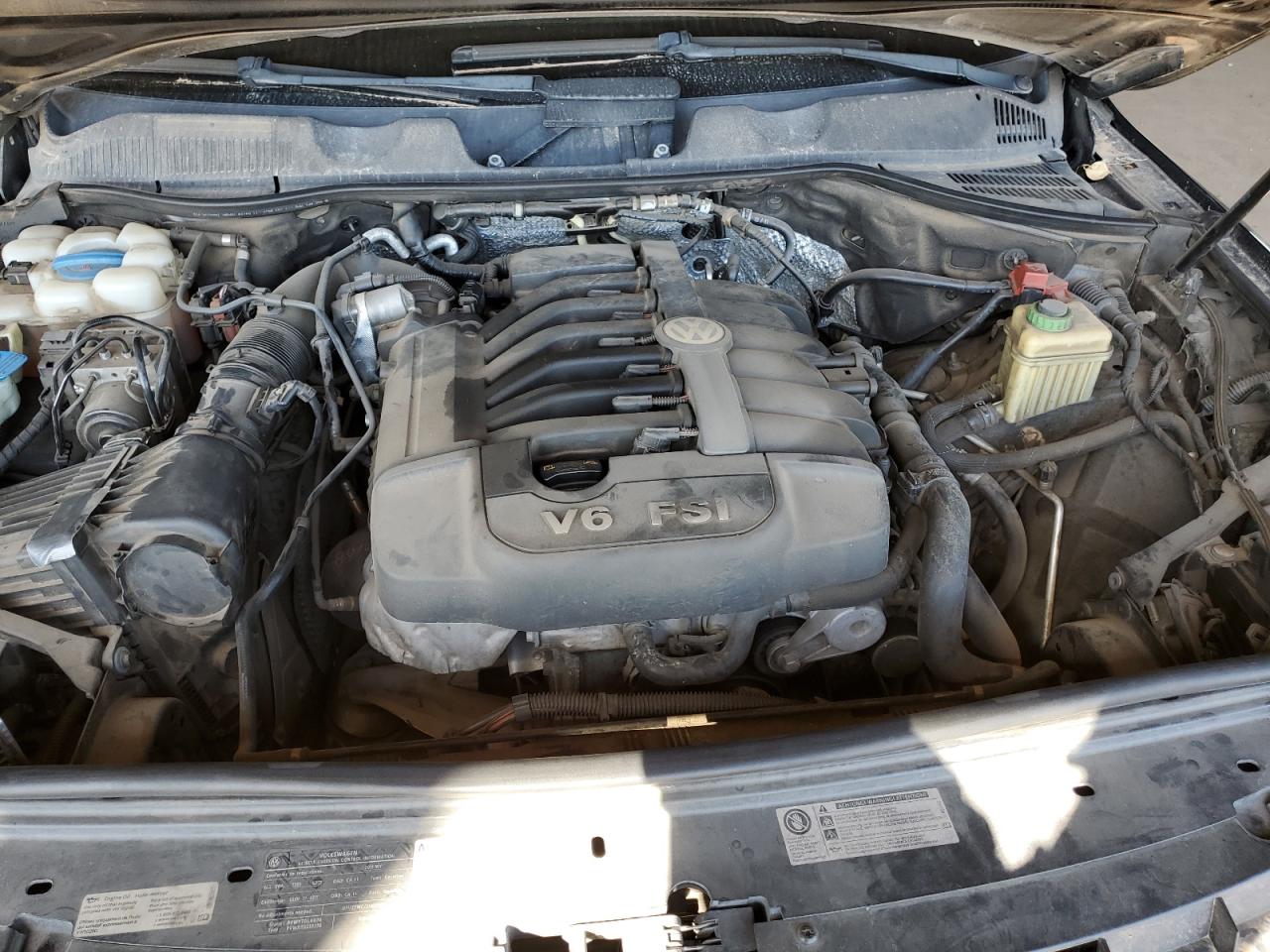 2011 Volkswagen Touareg V6 VIN: WVGFF9BP3BD007085 Lot: 85376865