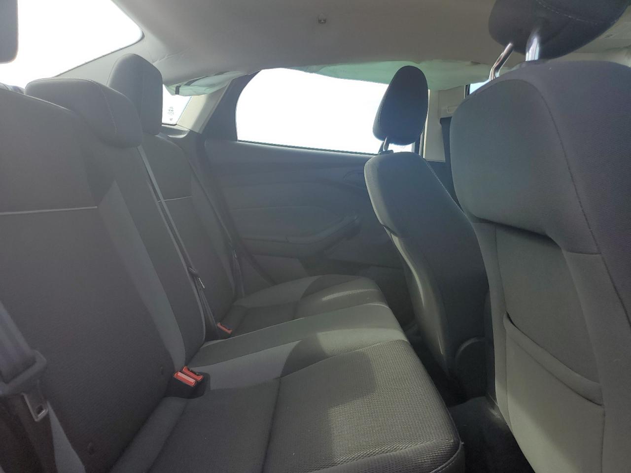 2012 Ford Focus Se VIN: 1FAHP3F25CL225693 Lot: 82182585