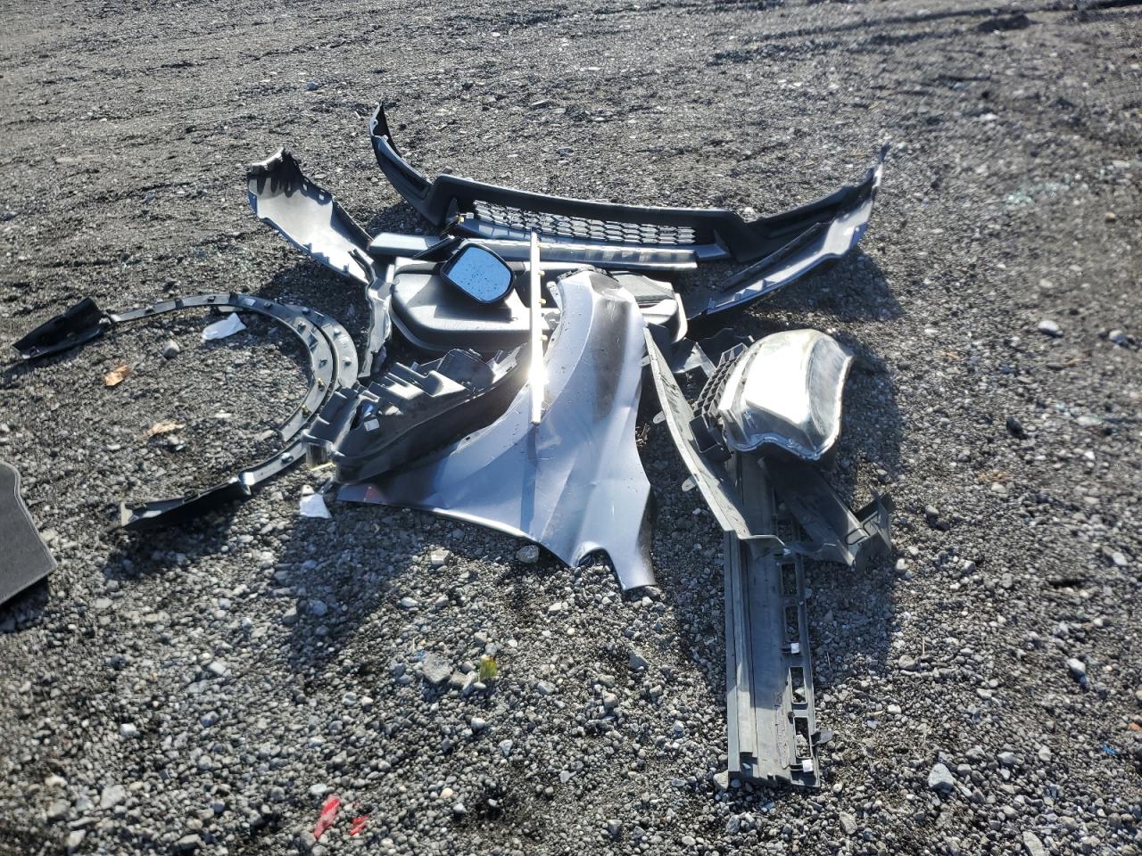 2018 Honda Cr-V Lx VIN: 2HKRW6H32JH205122 Lot: 85857445