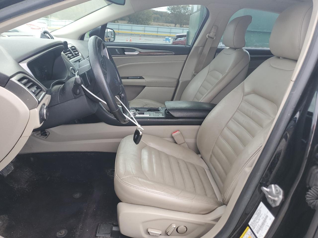 2017 Ford Fusion Se VIN: 3FA6P0HDXHR115364 Lot: 89827855