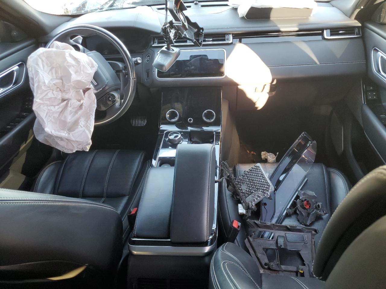 2018 Land Rover Hse VIN: SALYM2RX3JA749785 Lot: 82563835