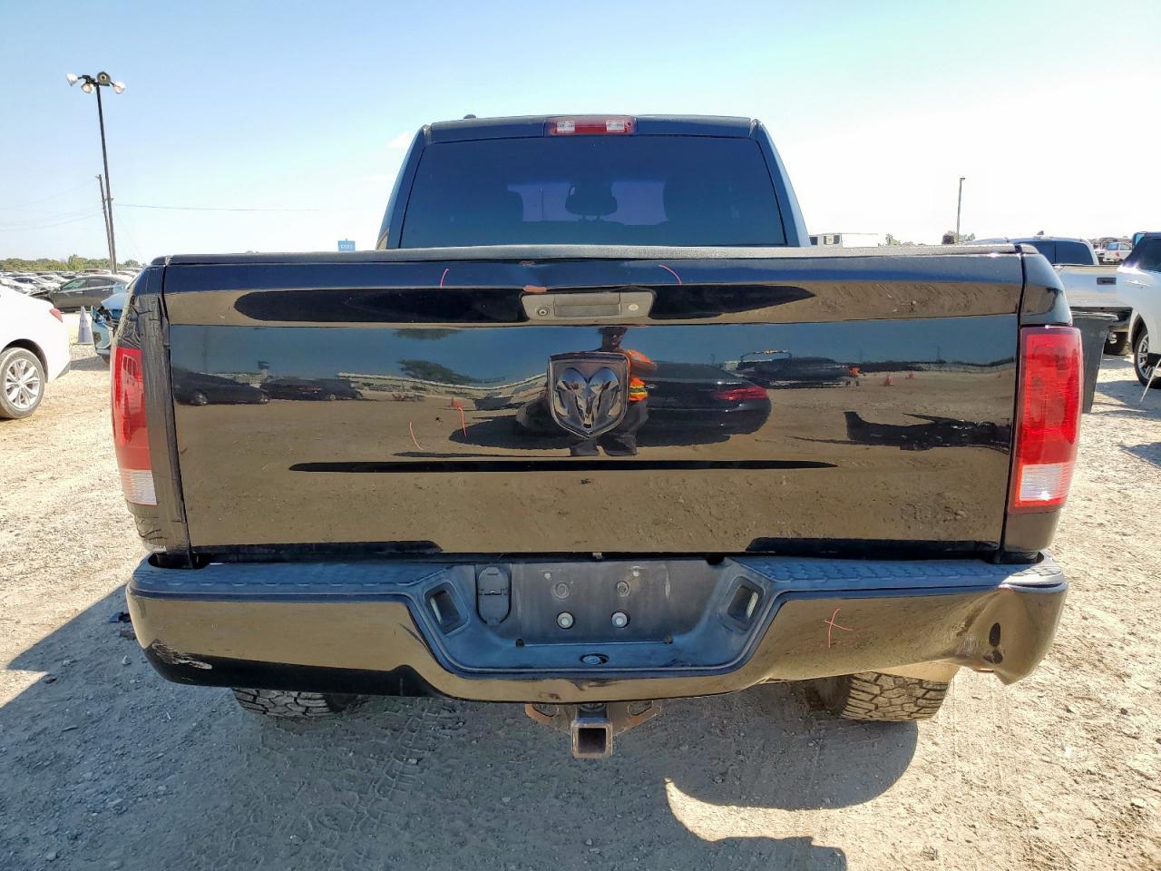 2015 Ram 1500 St VIN: 1C6RR6FG1FS549697 Lot: 85840945