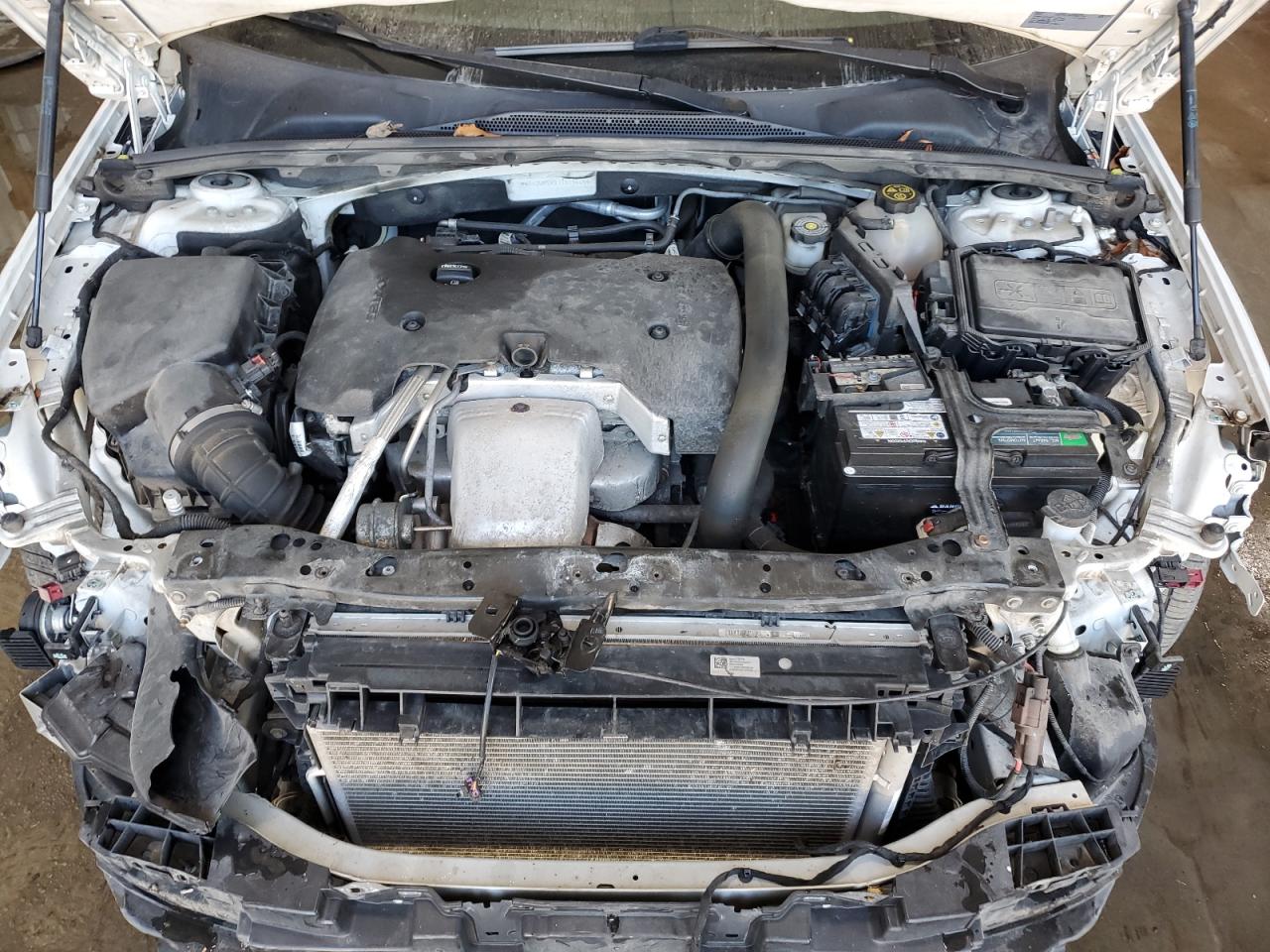 2018 Buick Regal Tourx Preferred VIN: W04GU8SX9J1099645 Lot: 82195305