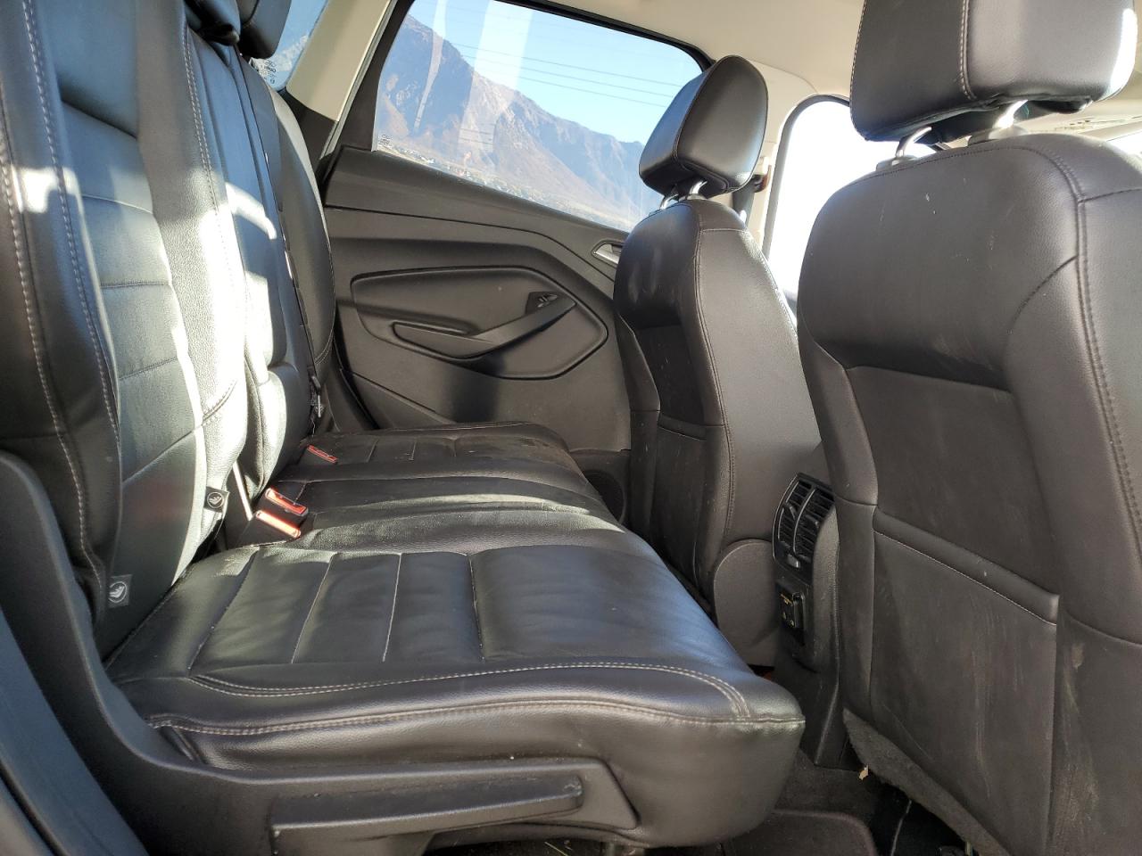 2016 Ford Escape Titanium VIN: 1FMCU0JXXGUC73121 Lot: 90715895