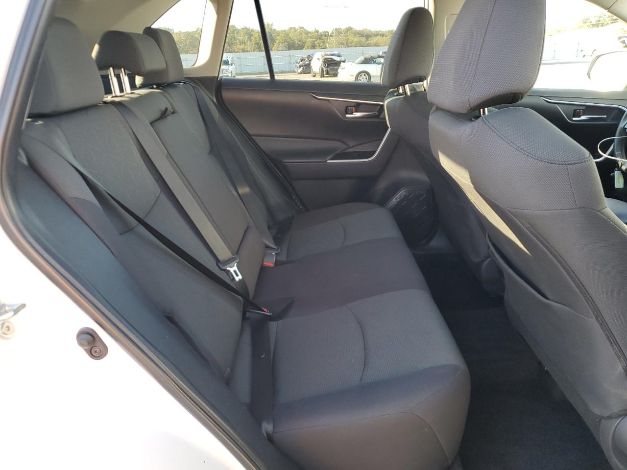 2024 Toyota Rav4 Xle VIN: 2T3W1RFV7RW318558 Lot: 85912205