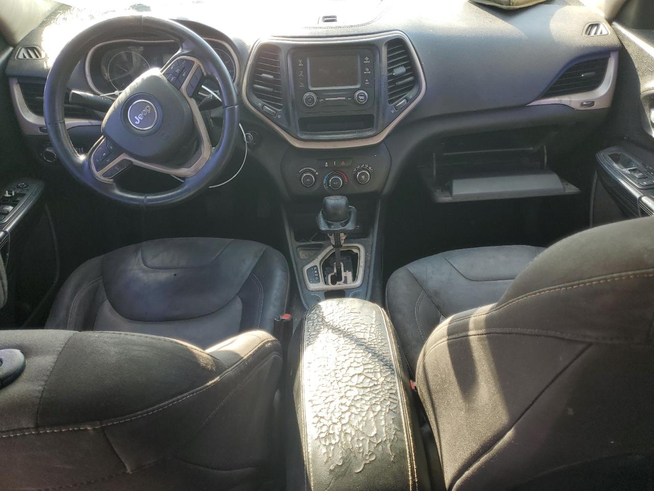 2015 Jeep Cherokee Sport VIN: 1C4PJLAB3FW620411 Lot: 84739315