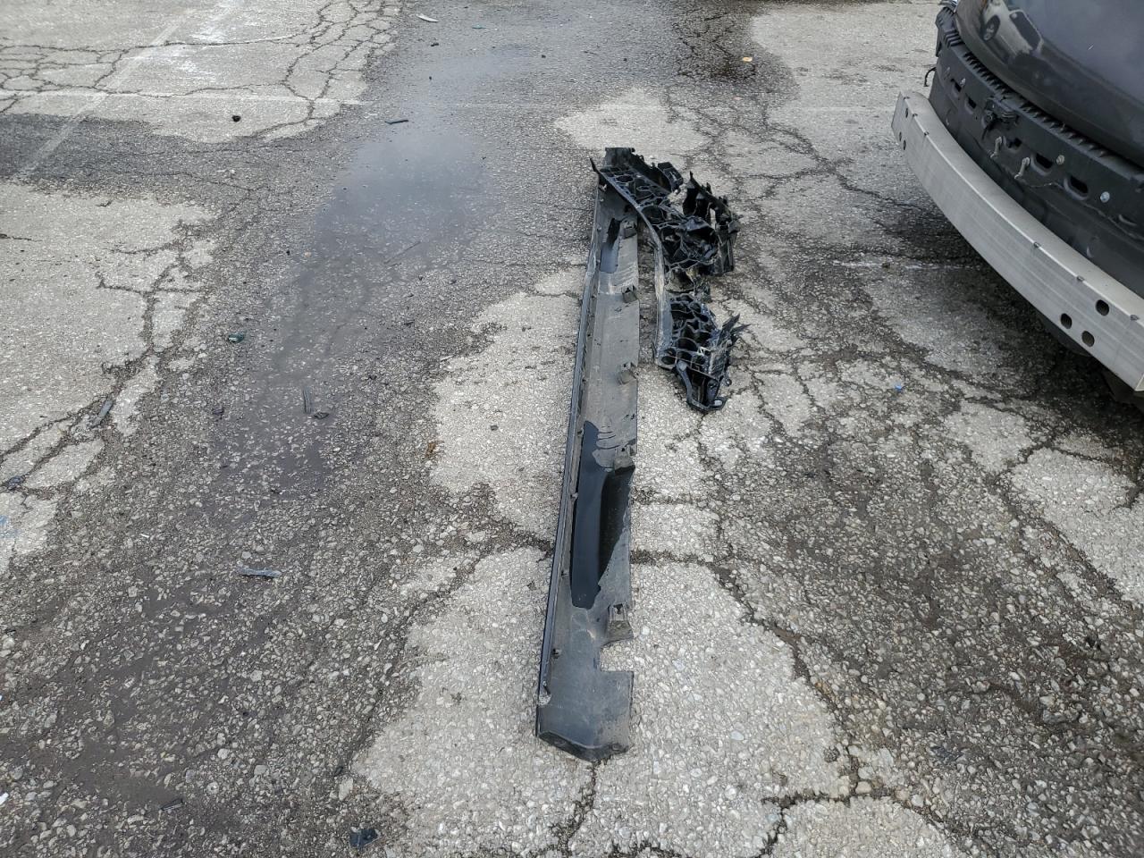 2017 Chrysler 300 S VIN: 2C3CCABGXHH586836 Lot: 90628125