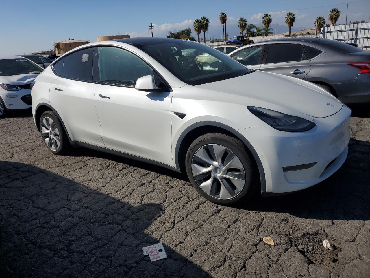 Auction sale of the 2021 TESLA MODEL Y , vin: 5YJYGDEE2MF070083, lot number: 89519135